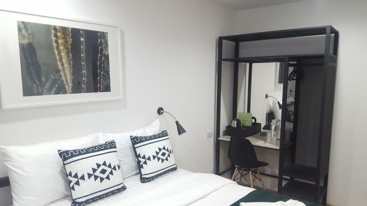 Haus Sathorn 21 Bed And Breakfast Bangkok Ngoại thất bức ảnh