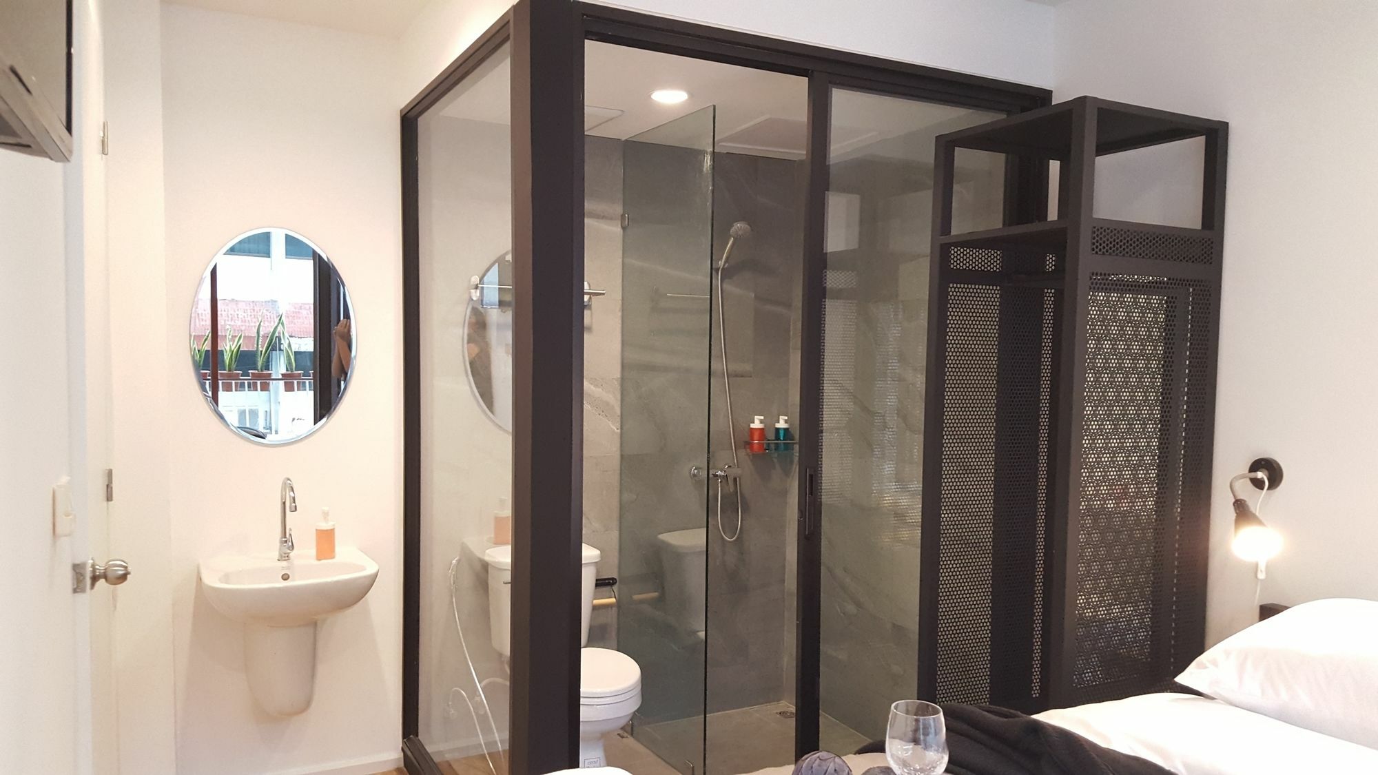 Haus Sathorn 21 Bed And Breakfast Bangkok Ngoại thất bức ảnh